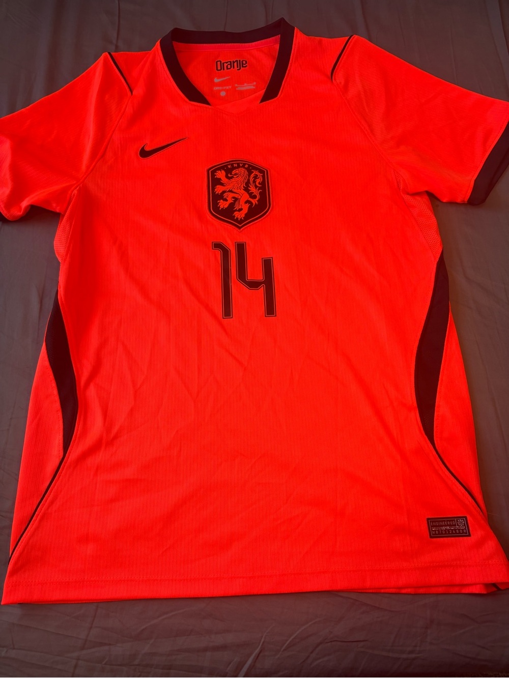 Nike Men's Netherlands Football Jersey with Black Accents, size medium, EUC
